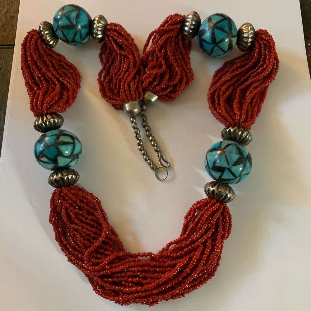 Gorgeous beaded necklace.